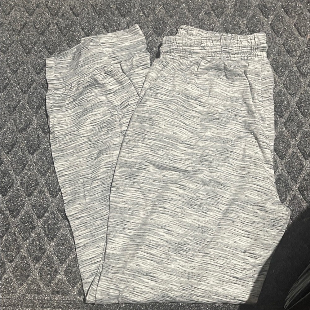 Women’s Gray Jogger Pants